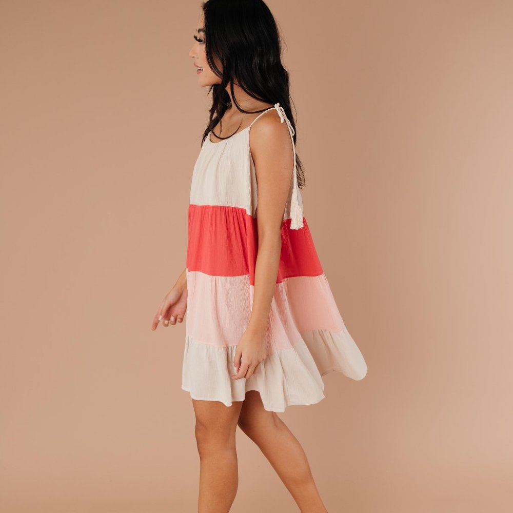 SALE || Color Block Ruffles Midi Dress In Pink - Picture 10 of 12